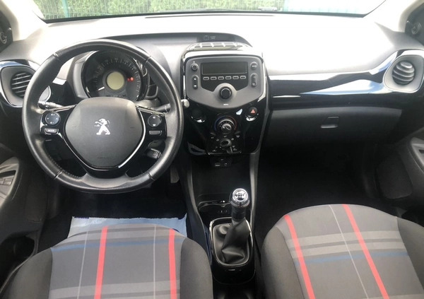 Peugeot 108 cena 24900 przebieg: 120000, rok produkcji 2016 z Wałbrzych małe 529